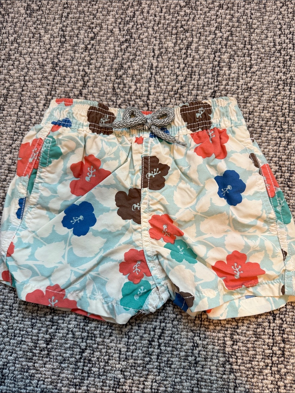 Vilbrequin boys swim trunks 2t